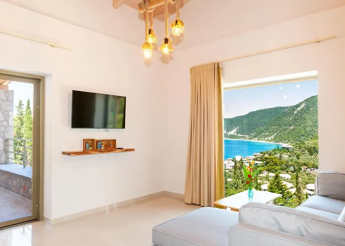 Milos Mountain - Nikitas Agios Nikitas