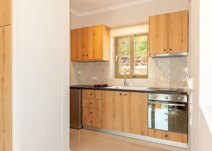 Milos Mountain - Nikitas Apartment