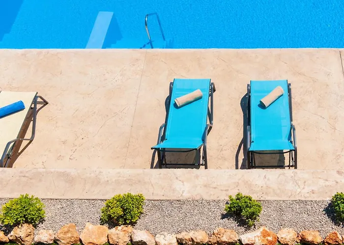 Milos Mountain - Nikitas * Agios Nikitas