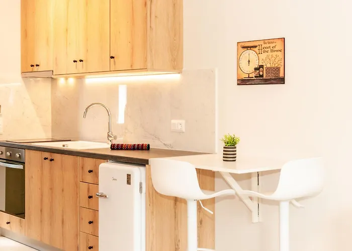 Milos Mountain - Nikitas * Agios Nikitas